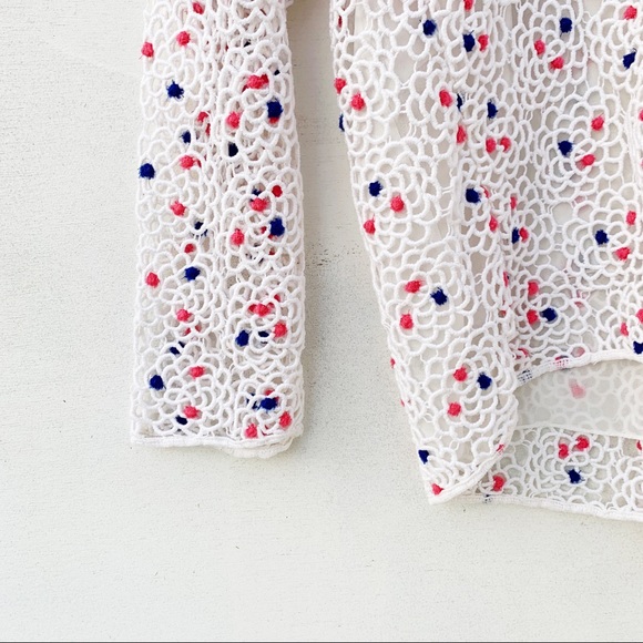 CHLOÉ Optic White Guipure Lace Cutout Blouse Sz 6 - Picture 5 of 13